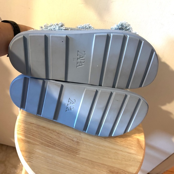 Zara rhinestone denim flat sandals NWT - Picture 8 of 8